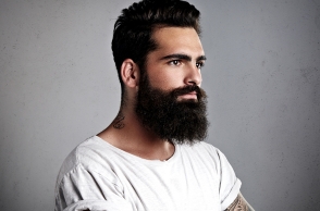 Construction firm Mears bans workers from having beards