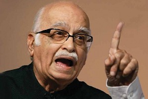 Court rejects discharge application file by Advani and Uma Bharti