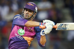 Dhoni first player to make it to IPL finals for seventh time