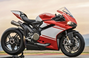 Ducati delivers first 1299 Superleggera in India