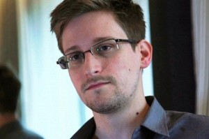 Edward Snowden reveals CIA hacking technique