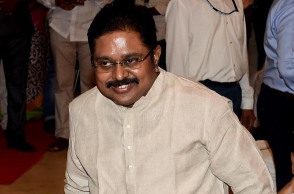 Election Commission sends notice to TTV Dinakaran