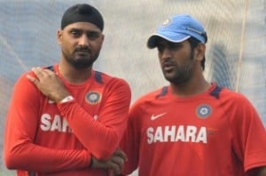 Harbhajan Singh clarifies his statement over MS Dhoni's selection