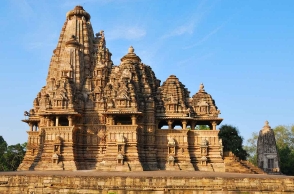 Hindutva group seeks ban on Kamasutra books at Khajuraho temple