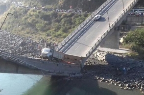 6 injured as bridge collapsed in Himachal Pradesh
