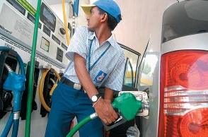 Congress to launch nationwide agitation against high tax on petrol