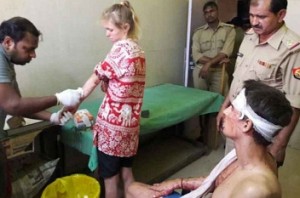 Mob attacks Swiss couple in Fatehpur Sikri