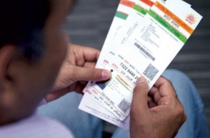 No plans to make Aadhaar mandatory for air tickets: Govt