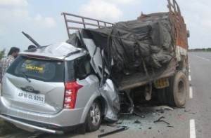 On an average, 400 people died of road accidents in India in 2016: Report