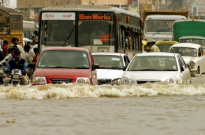 Over 30 Bengaluru lakes overflow, flood alert