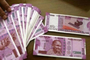 Rs 2,000 notes won’t be scrapped: Govt