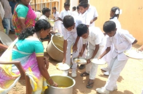School students forced to skip vegetables in mid-day meal: Telangana