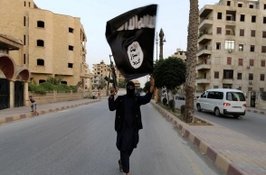 ISIS declares war on Taliban millitants