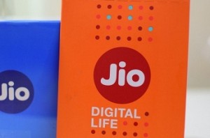 Jio to offer free internet for three months
