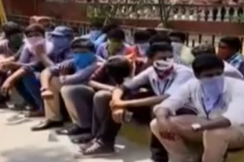 Melmaruvathur college students protest in front of Anna Univ