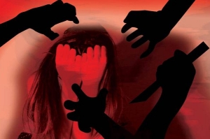 Minor girl gang-raped inside moving van in Kolkata