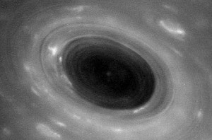 NASA's Cassini sends back Saturn's images from its first dive
