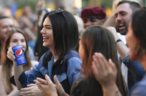 Pepsi drops Kendall Jenner ad
