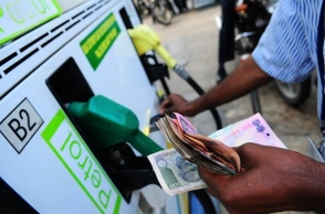 Petrol price up by 1 paise/liter, diesel by 44 paise/liter