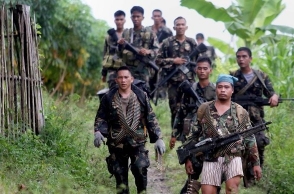 Pro-IS militants take control of a school in Philippines