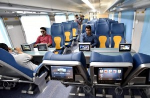 Railway to charge Rs 30 for headphones in Tejas Express