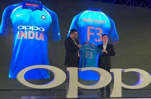 RSS-affiliate writes to sports ministry to remove Oppo as India's sponser