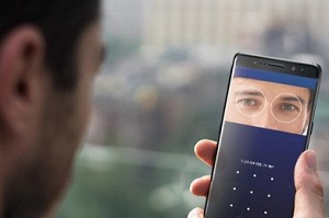 Samsung Galaxy S8 iris scanner can be fooled by photo, contact lens