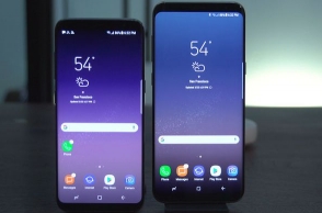 Samsung Galaxy S8 users report of home button shifting