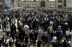 Several dead in suicide attacks on Iranian parliament