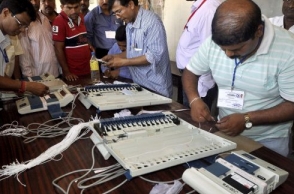 Show us your EVMs, will prove hacking charge: AAP to EC