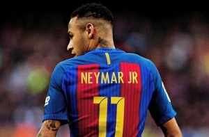 Neymar tells Barcelona teammates he wants to leave the club