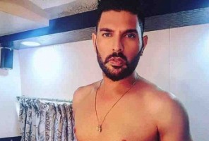 Yuvraj shares bare body picture, gets trolled by Harbhajan, Rohit