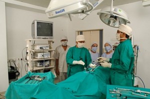 Surgeon removes wrong testicle of man during surgery