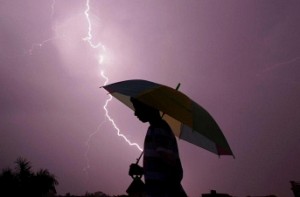 3 dead after lightning strikes in TN