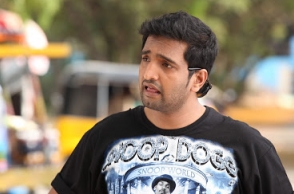 Actor Santhanam and builder injured after a scuffle