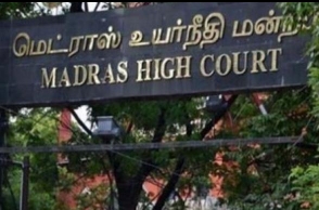 Lawyers thrash Police man in Madras High Court