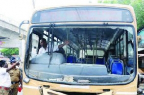 MTC bus rams into private bus as driver suffered chest pain