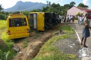 Namakkal: Racing college buses overturn, students suffer injuries