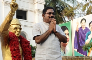 TTV Dhinakaran booked on charges of Sedition