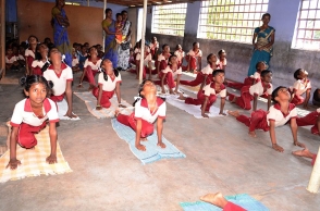 Yoga in all Tamil Nadu schools by end of October: CM Palaniswami