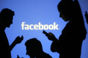 Facebook to feature local politicians' posts in news feed