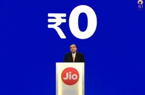 How to book Jio Phone through online and offline