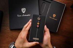 Lamborghini launches Android phone at Rs 1.57 lakh
