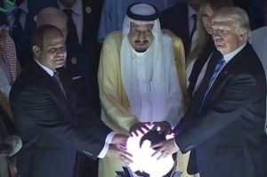 Twitter users mock Trump over his new photograph in Saudi Arabia