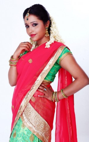 Anusha Nair (aka) AnushaNair