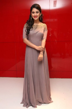 Mia George (aka) Miya George