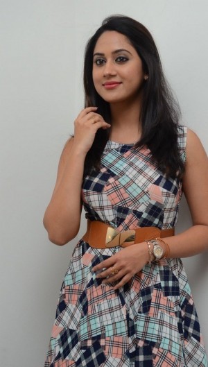 Mia George (aka) Miya George