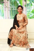 Raveena (aka) Raveena Ravi