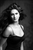 Vaani Kapoor (aka) 