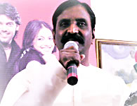 Vairamuthu